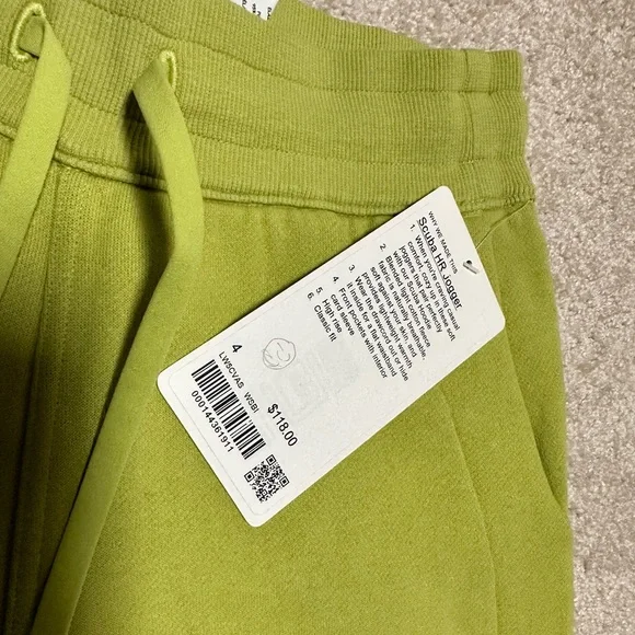 Lululemon Scuba High Rise Jogger Wasabi size 4 NWT - Picture 2 of 3